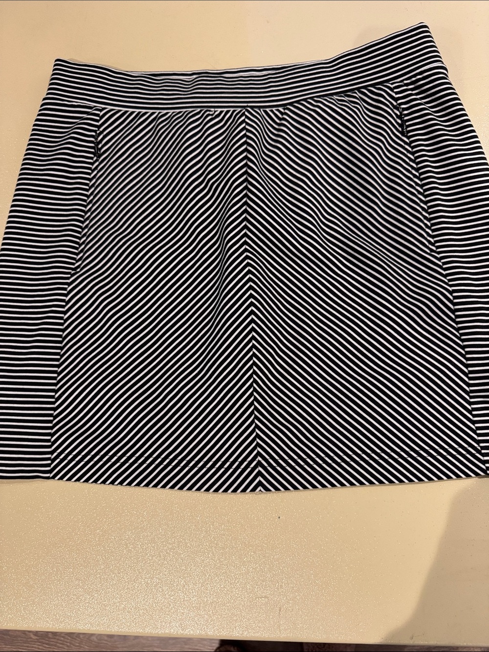 Medium Talbots Black and White Striped Mini Skort